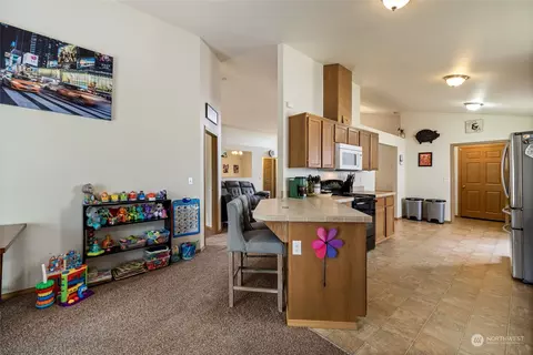 4806 204th Street Ct E, Spanaway, WA 98387 photo 12