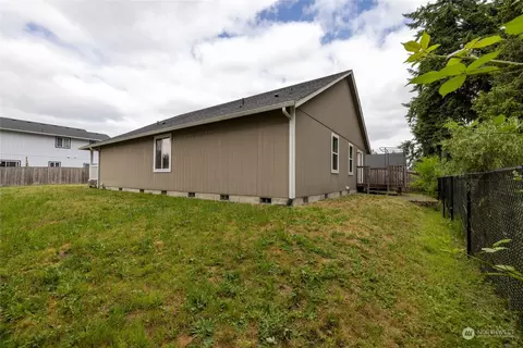 4806 204th Street Ct E, Spanaway, WA 98387 photo 32