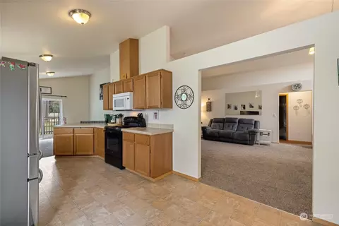 4806 204th Street Ct E, Spanaway, WA 98387 photo 16