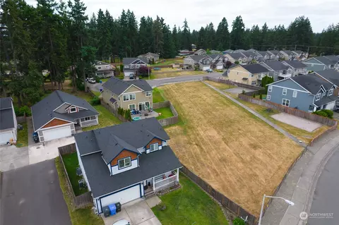 4806 204th Street Ct E, Spanaway, WA 98387 photo 40