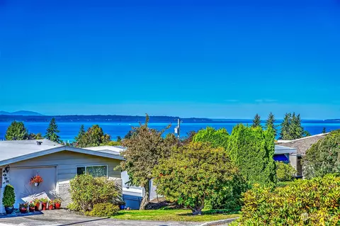1063 B Ave S, Edmonds, WA 98020 photo 3