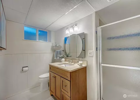 1063 B Ave S, Edmonds, WA 98020 photo 23