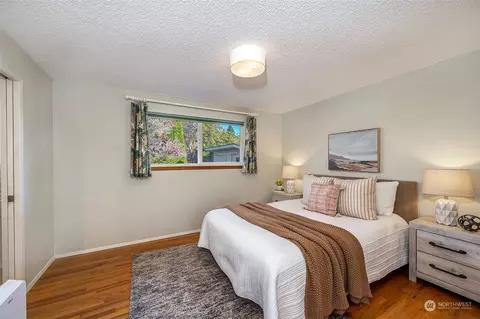 1063 B Ave S, Edmonds, WA 98020 photo 12