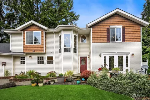 12832 NE 70th Pl, Kirkland, WA 98033