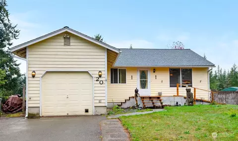 20 NE Dogwood Rd, Belfair, WA 98528