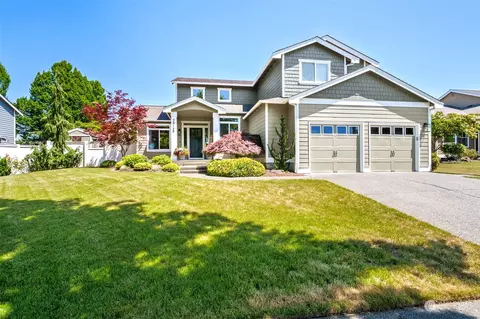 2945 Highpoint St, Enumclaw, WA 98022