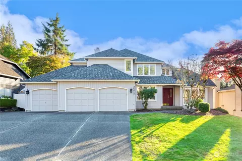 26017 SE 38th St, Issaquah, WA 98029