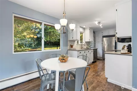19011 Grannis Rd, Bothell, WA 98012 photo 8