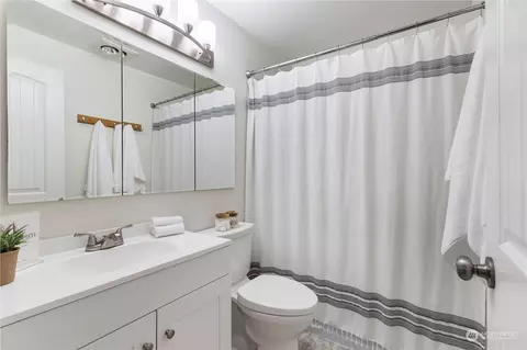 19011 Grannis Rd, Bothell, WA 98012 photo 11