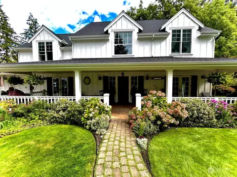 5503 Ray Nash Dr NW, Gig Harbor, WA 98335
