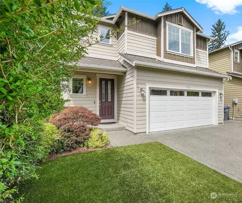 27823 242nd Pl SE, Maple Valley, WA 98038