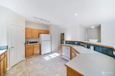 7422 143rd Avenue Ct E, Sumner, WA 98390 photo 7
