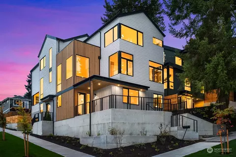 1634 30th Ave, Seattle, WA 98122