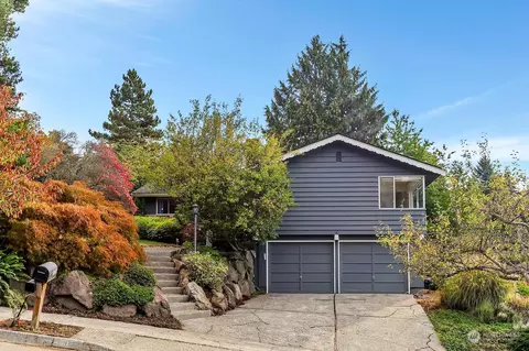 1035 NW 197th Pl, Shoreline, WA 98177