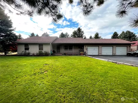 43 Orchard View Dr, Omak, WA 98841