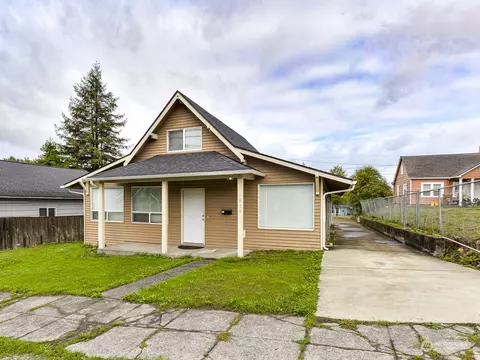 1839 E Fairbanks St, Tacoma, WA 98404