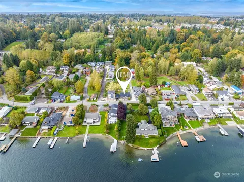 210 S Davies Rd, Lake Stevens, WA 98258