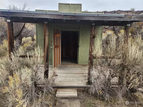 412 Bodie Dr, Ephrata, WA 98823