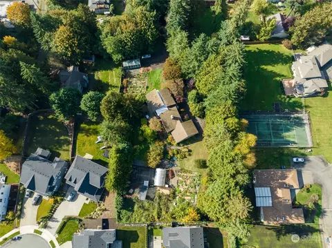 23813 Meridian Ave S, Bothell, WA 98021