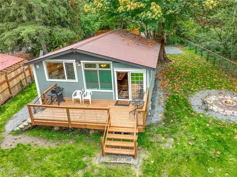 41588 Cape Horn Dr, Concrete, WA 98237