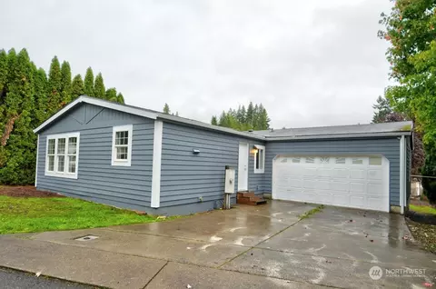 27 S Gee Creek Loop, Ridgefield, WA 98642