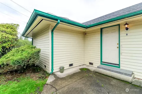 665 Myrtine St, Enumclaw, WA 98022 photo 17