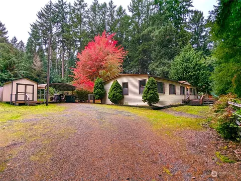 8233 Dawn Hill Dr SE, Olympia, WA 98513