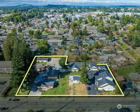 716 Township St, Sedro Woolley, WA 98284