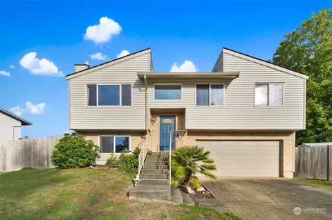 1911 66th Ave NE, Tacoma, WA 98422