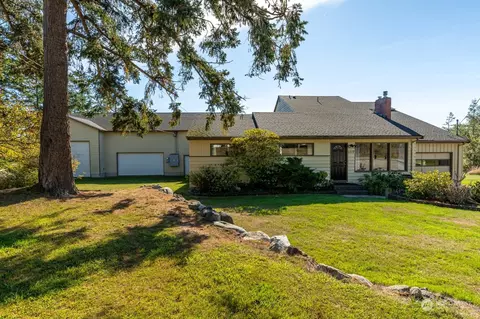 1117 View Ridge Dr, Oak Harbor, WA 98277