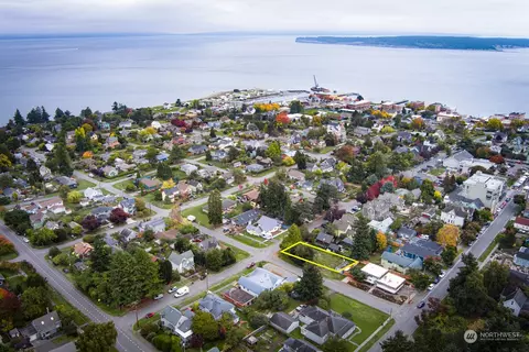 847 Taylor St, Port Townsend, WA 98368