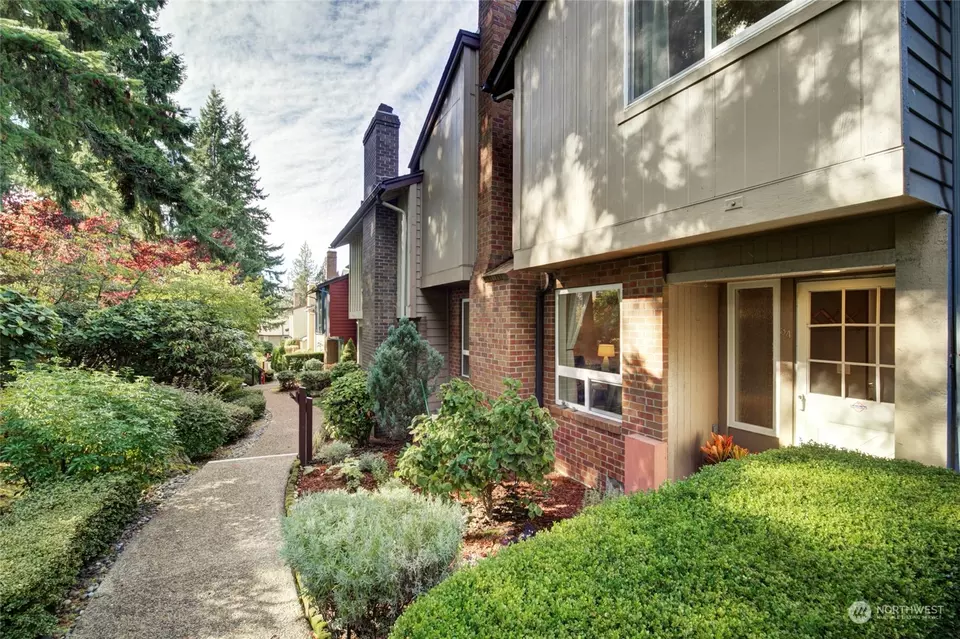  1035 156th Ave NE #34, Bellevue, WA 98007 photo 35