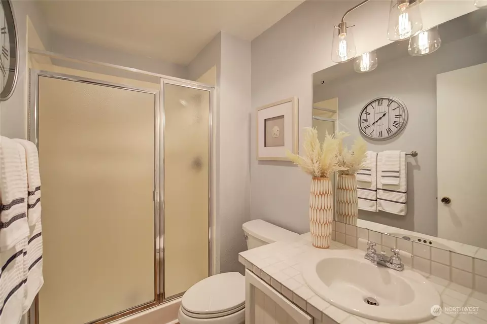  1035 156th Ave NE #34, Bellevue, WA 98007 photo 23