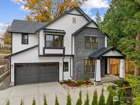 11321 SE 88th St #5, Newcastle, WA 98056
