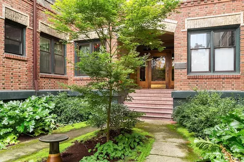 409 16th Ave E #18, Seattle, WA 98112 photo 19