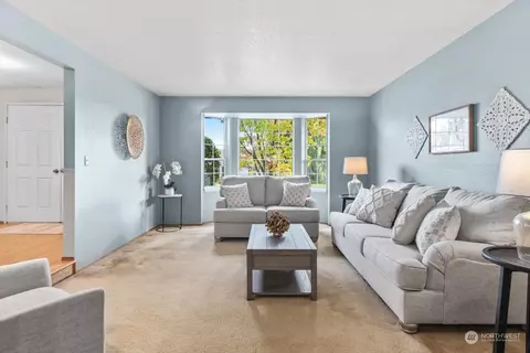 8910 10th Dr SE, Everett, WA 98208 photo 6