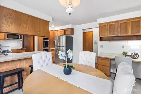 8910 10th Dr SE, Everett, WA 98208 photo 11