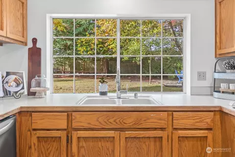 8910 10th Dr SE, Everett, WA 98208 photo 14