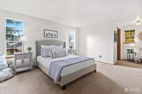 8910 10th Dr SE, Everett, WA 98208 photo 21