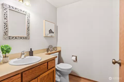 8910 10th Dr SE, Everett, WA 98208 photo 19