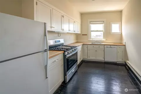 317 E Thomas St, Seattle, WA 98102 photo 11