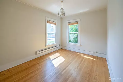 317 E Thomas St, Seattle, WA 98102 photo 14
