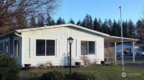 2 Dasher Dr, Shelton, WA 98584