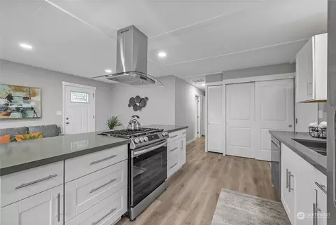18910 128th Pl NE, Bothell, WA 98011 photo 10