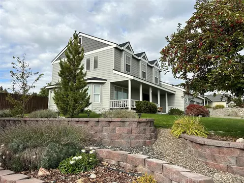 434 Hillcrest Circle Dr, Omak, WA 98841