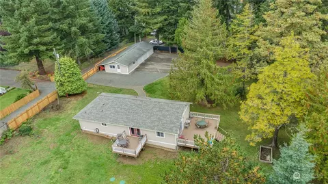 4450 W Frone Dr, Bremerton, WA 98312