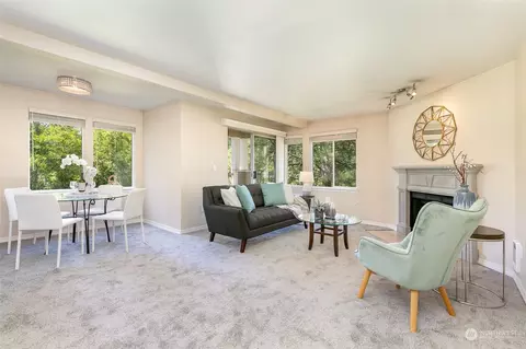 20326 Bothell-everett Hwy #G201, Bothell, WA 98012