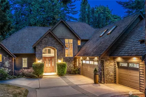 5447 Canvasback Rd, Blaine, WA 98230