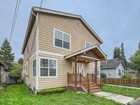 26 Pike St NE, Auburn, WA 98002