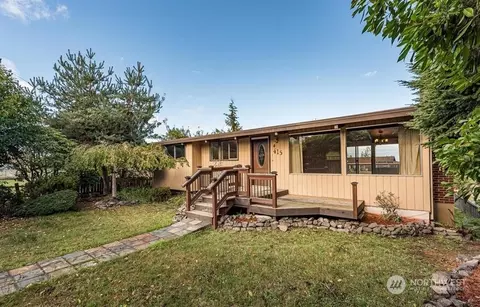 415 E Park Ave, Port Angeles, WA 98362